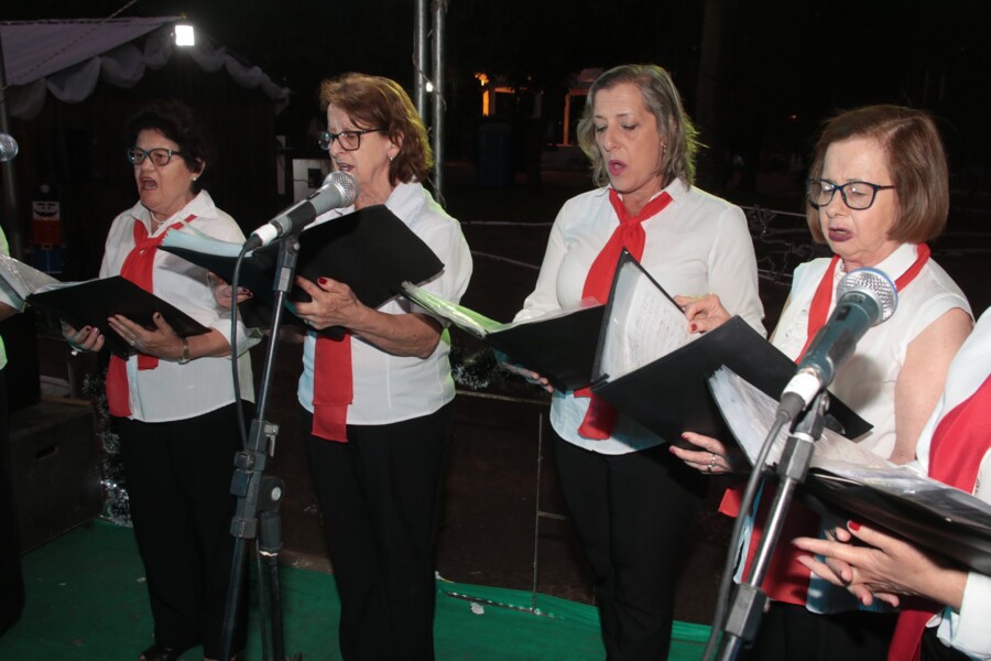 programacao-de-natal-na-praca-encerra-com-apresentacao-de-corais-de-igrejas