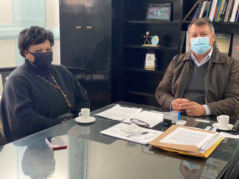 prefeito-recebe-demandas-de-vereadora