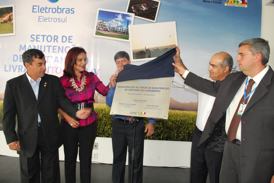 prefeito-salienta-importancia-de-unidade-de-manutencao-da-eletrosul