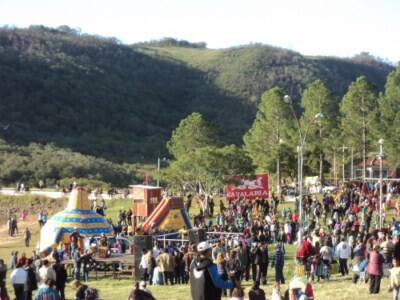 domingao-do-batuva-reune-centenas-de-pessoas-no-lago