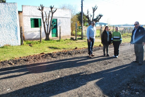 secretaria-de-obras-promove-melhoramento-em-ruas-dos-bairros-parque-sao-jose-e-carajas