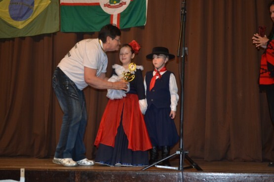 prefeitura-promove-a-cultura-atraves-de-mostra-de-danca