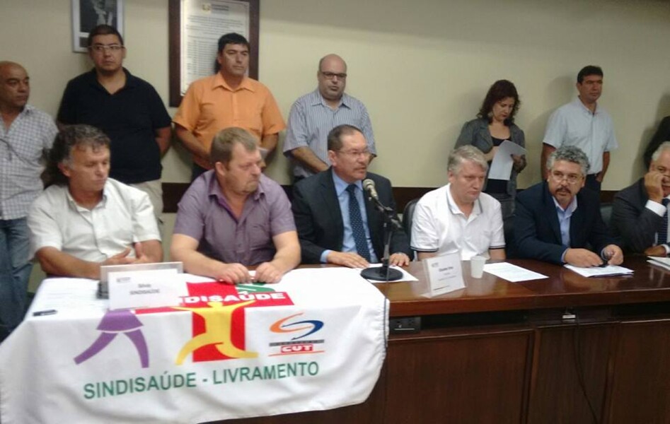 prefeito-glauber-lima-conselho-gestor-e-vereadores-debatem-crise-financeira-com-deputados-e-solicitam-apoio-para-que-governo-do-estado-coloque-os-repasses-atrasados-em-dia