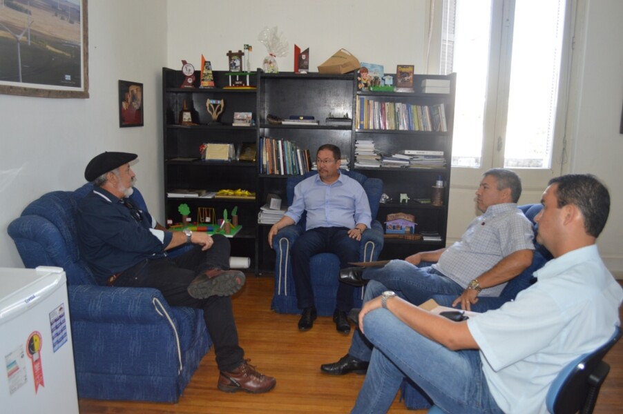 prefeito-recebe-vereador-ivan-garcia