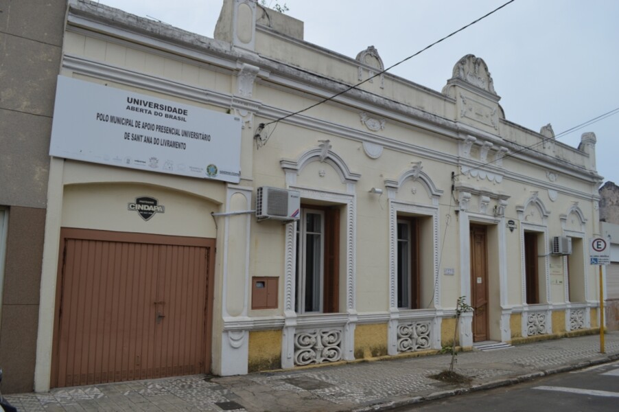 polo-municipal-de-apoio-presencial-faz-chamamento-a-alunos-para-que-retirem-seu-diploma