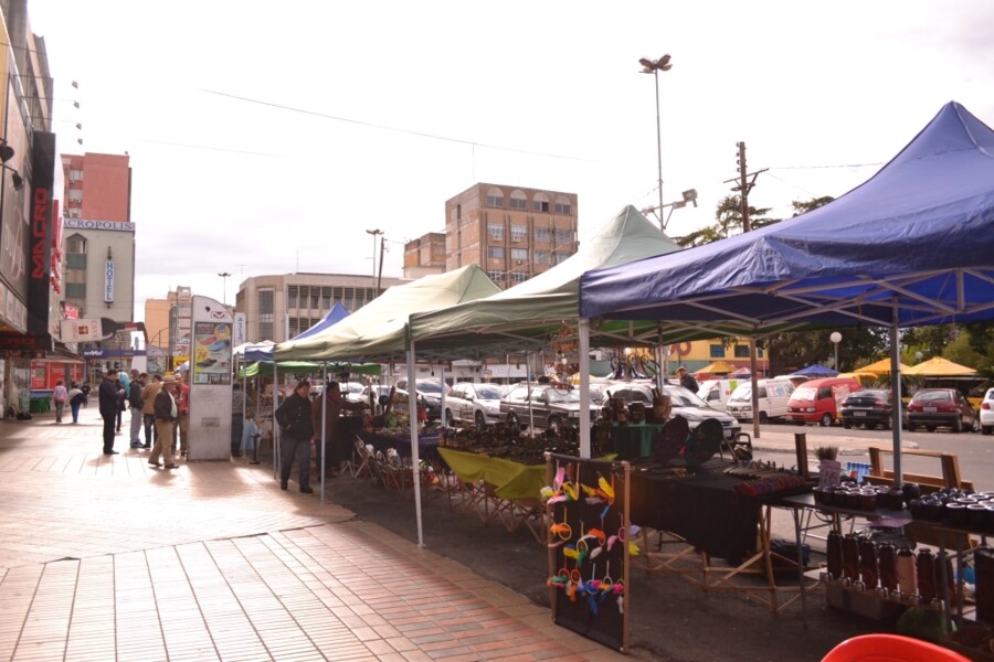 prefeitura-convida-comunidade-para-prestigiar-feira-do-dia-das-maes-no-largo-hugolino-andrade