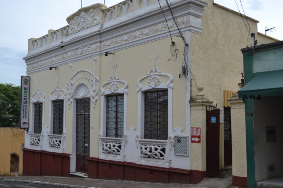 prefeitura-contrata-profissionais-da-area-da-saude