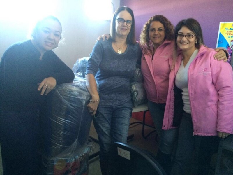 centro-de-referencia-da-mulher-recebe-doacao-de-cobertores-do-grupo-santanenses-solidarios