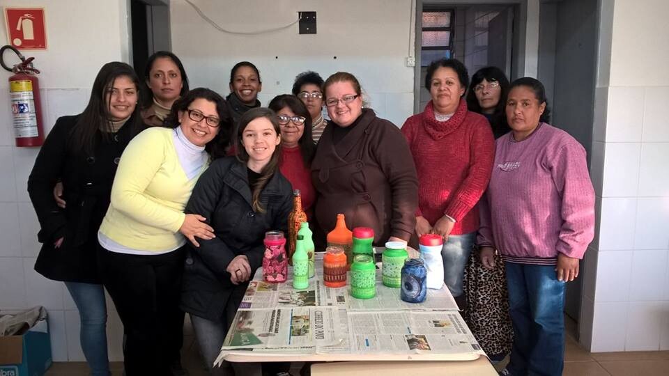 esf-prado-promove-curso-de-pintura-em-vidro