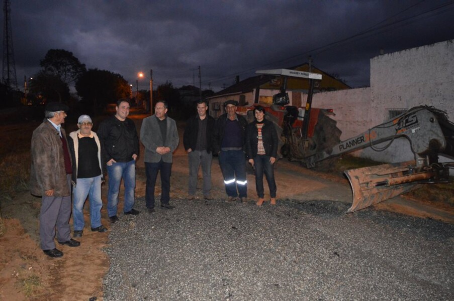 glauber-lima-acompanha-trabalho-de-recuperacao-da-travessa-colorado