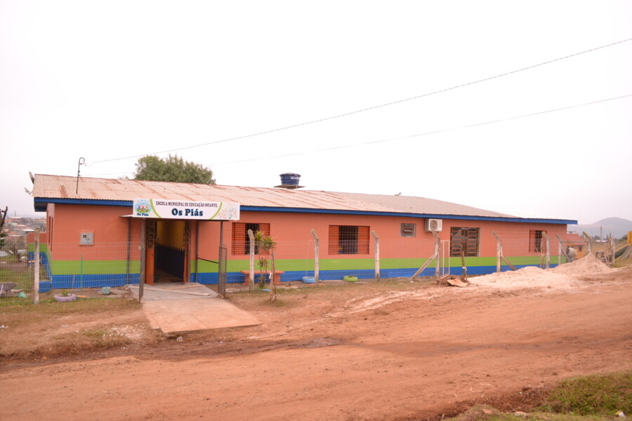 glauber-lima-entrega-a-20-escola-reformada-e-ampliada-neste-sabado-2