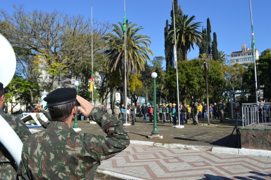solenidade-abre-oficialmente-a-semana-da-patria