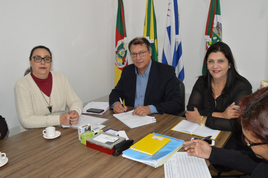 executivo-realiza-as-primeiras-contratualizacoes-com-entidades-assistenciais
