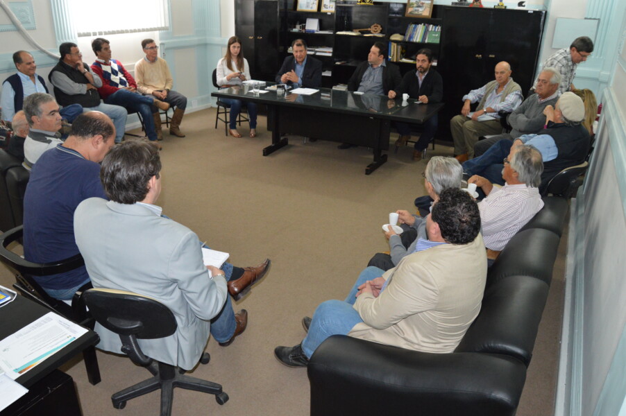 reuniao-busca-solucoes-para-a-localidade-do-sarandi