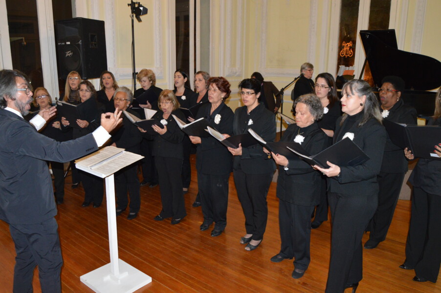 noite-de-cultura-no-salao-nobre