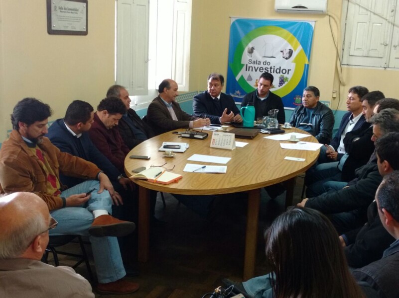 usina-de-asfalto-e-tema-de-reuniao-entre-integrantes-do-codepampa