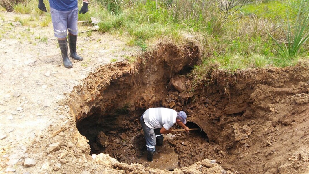 executivo-realiza-acoes-emergenciais-nas-estradas-rurais