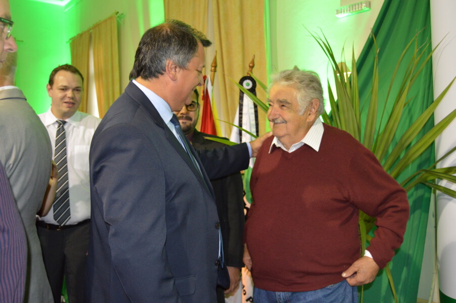 unipampa-concede-titulo-doutor-honoris-causa-a-pepe-mujica