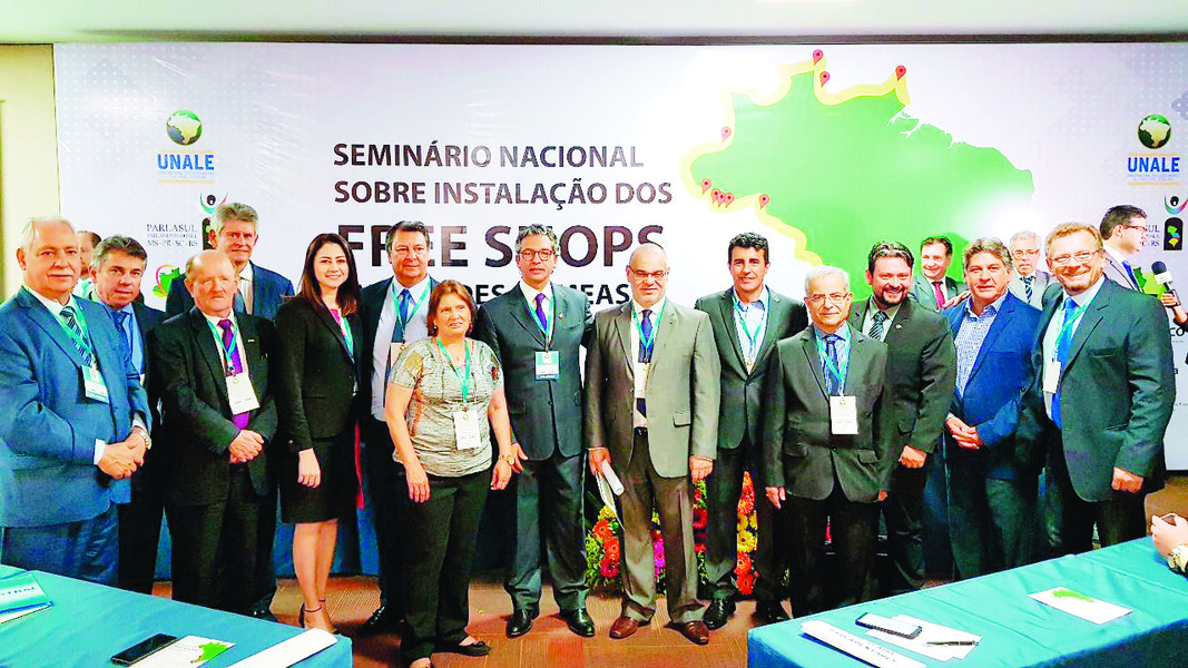 em-brasilia-comitiva-santanense-participa-de-debate-sobre-instalacao-de-free-shops-na-fronteira
