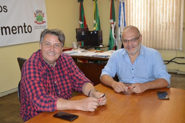 secretario-de-desenvolvimento-e-presidente-da-acil-discutem-alternativas-para-o-municipio