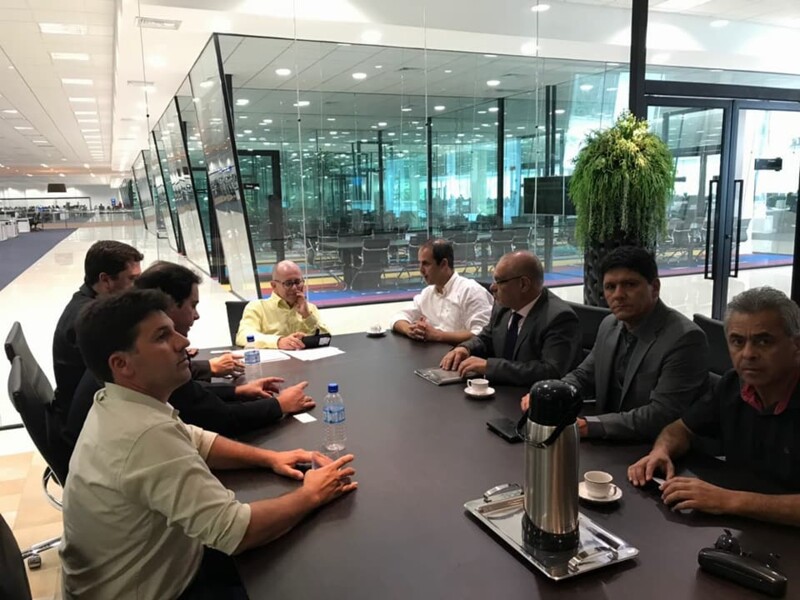 em-visita-a-sede-do-grupo-havan-secretario-de-desenvolvimento-e-vereadores-reiteram-interesse-do-municipio-em-contar-com-unidade-da-loja-em-livramento