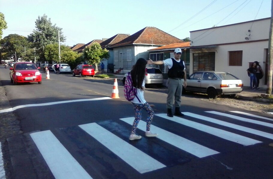 secretaria-de-transito-inicia-campanha-de-volta-as-aulas