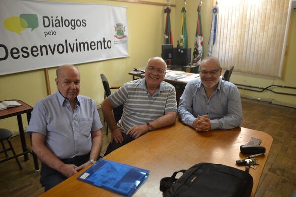 encontro-aborda-as-licoes-do-passado-para-o-desenvolvimento-da-fronteira