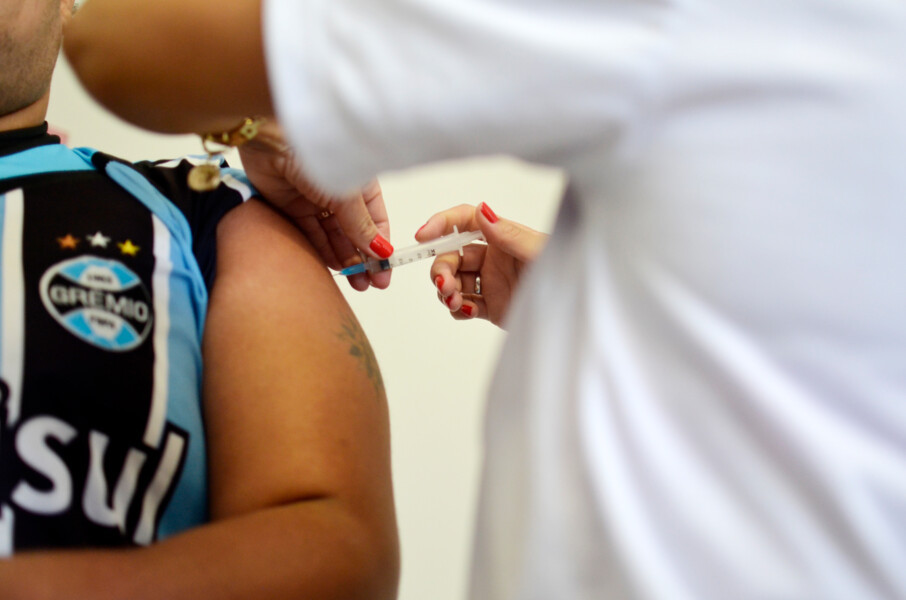 mais-de-duas-mil-pessoas-se-vacinaram-contra-gripe-neste-sabado-em-livramento