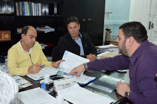 novas-possibilidades-de-investimento-no-municipio-sao-abordadas-em-reuniao