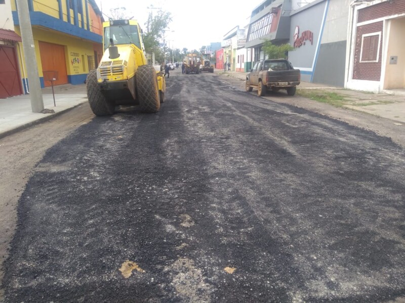 secretaria-de-obras-da-continuidade-a-recuperacao-asfaltica