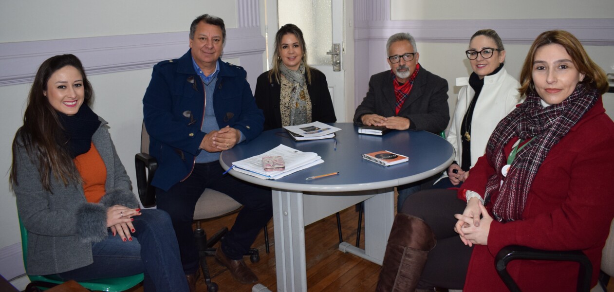 executivo-e-universidade-discutem-projeto-de-incentivos-ao-turismo