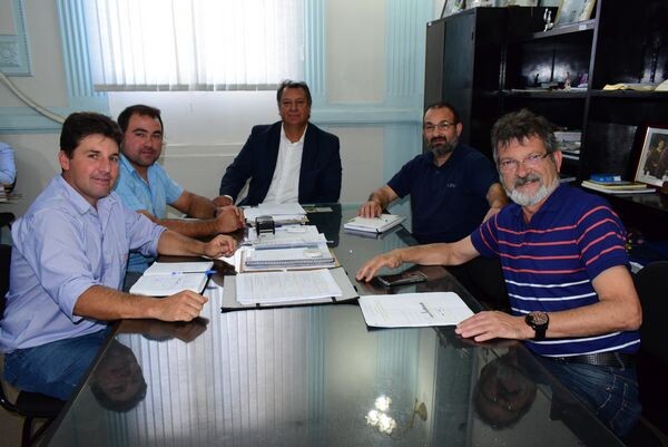 executivo-busca-regularizacao-de-moradores-da-chacara-da-prefeitura