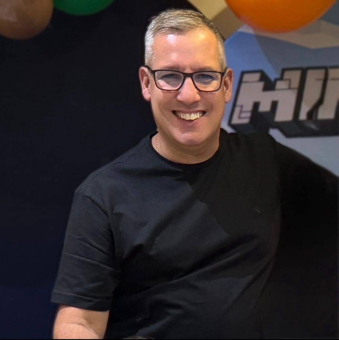 Secretário  - Marcelo Soares 